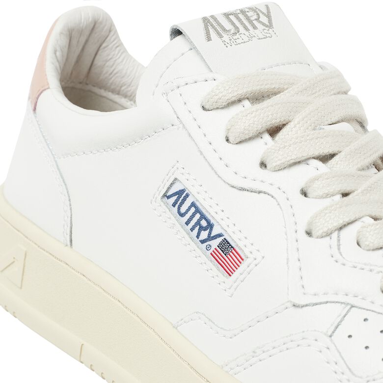 Autry Wmns 01 Low WLL16 pink