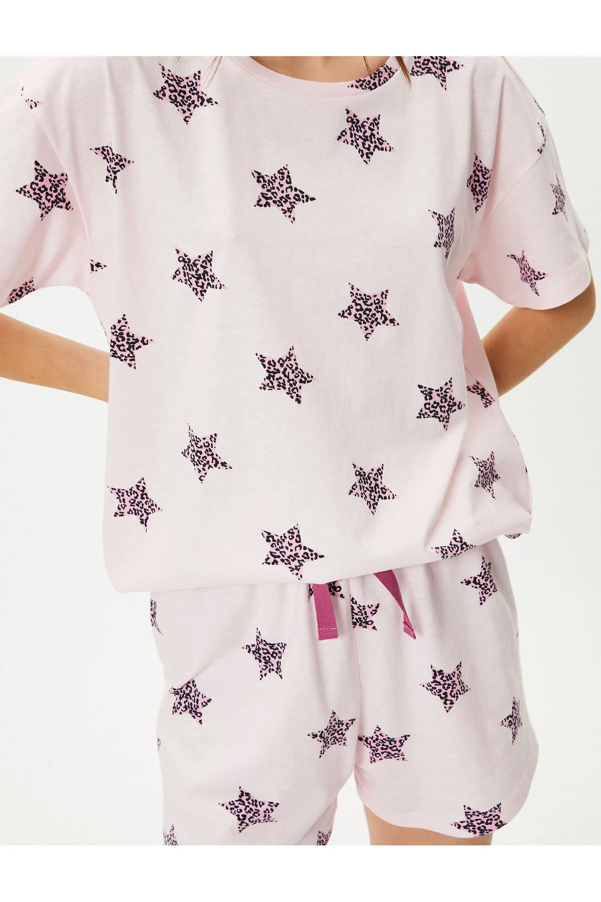 Koton  Shorts-Pyjama-Set, kurzärmlig, Rundhalsausschnitt, bedruckt