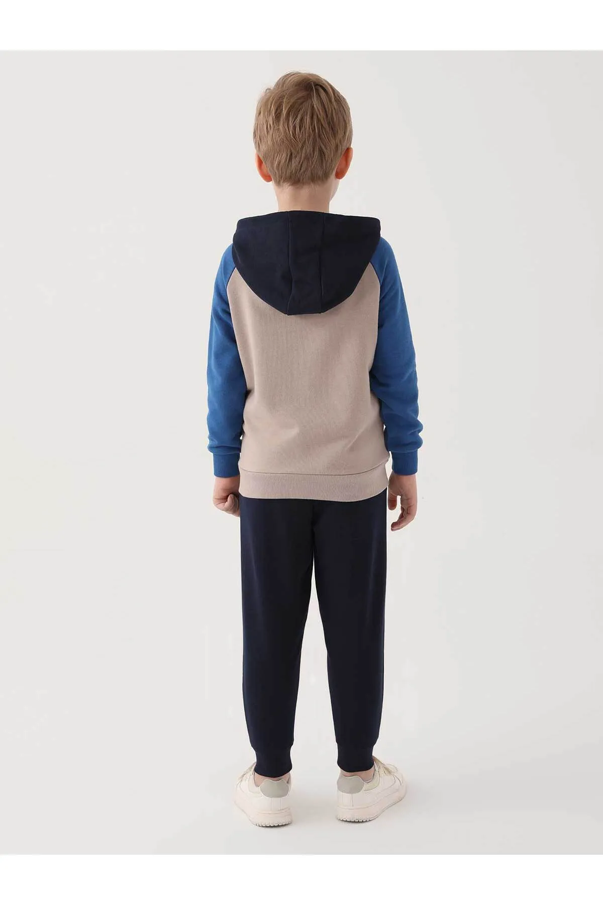 ROLY POLY  Trainingsanzug-Set für Jungen im Alter von 2–7 Jahren – Sandfarbe