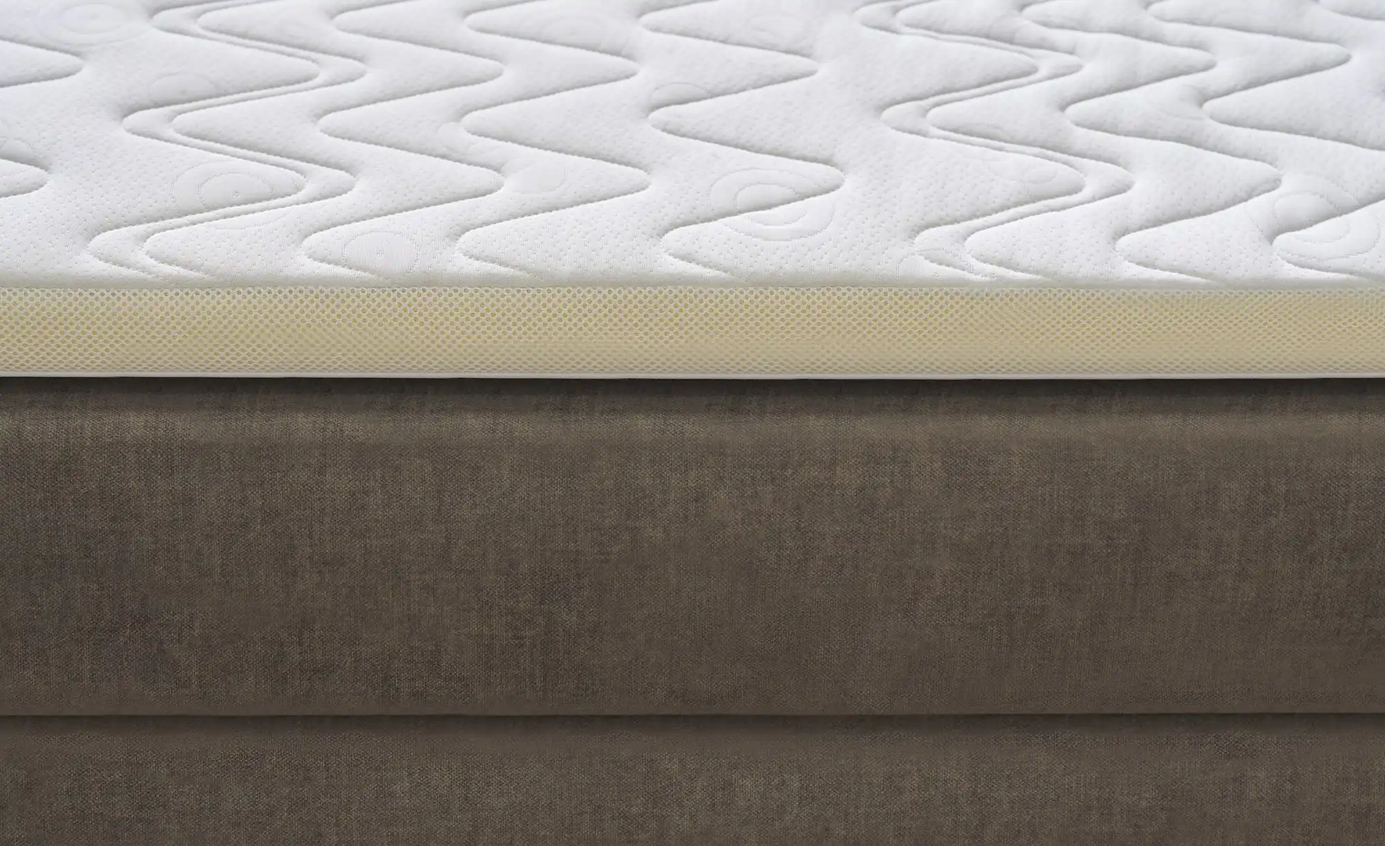 Twist Boxspringbett mit Bettkasten Carina