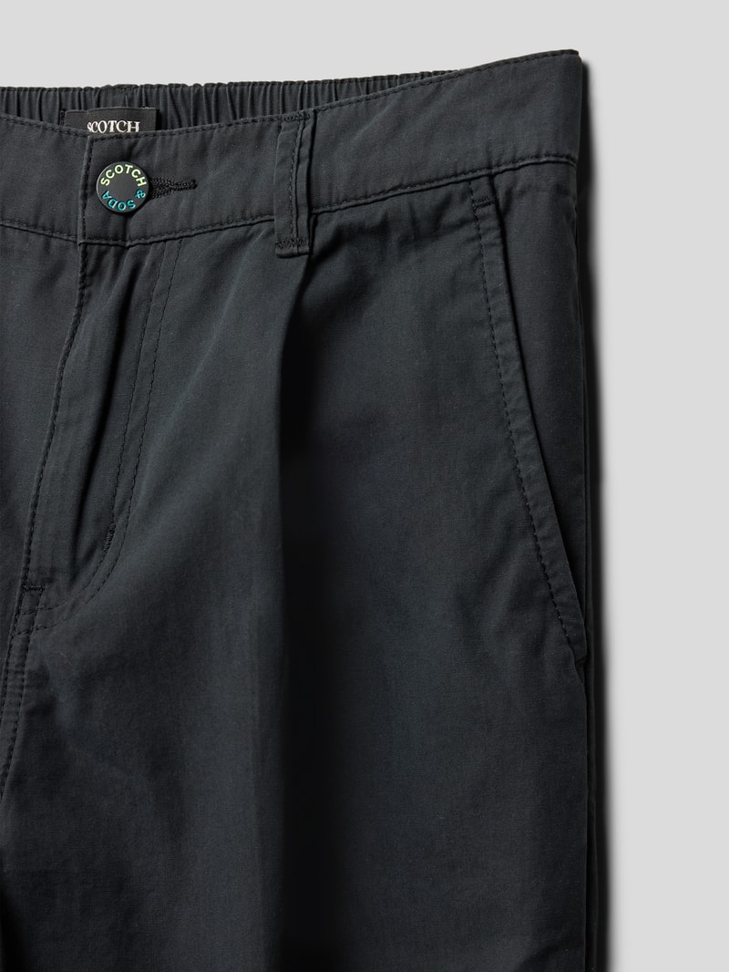 Loose Fit Hose mit Knopfverschluss in anthrazit