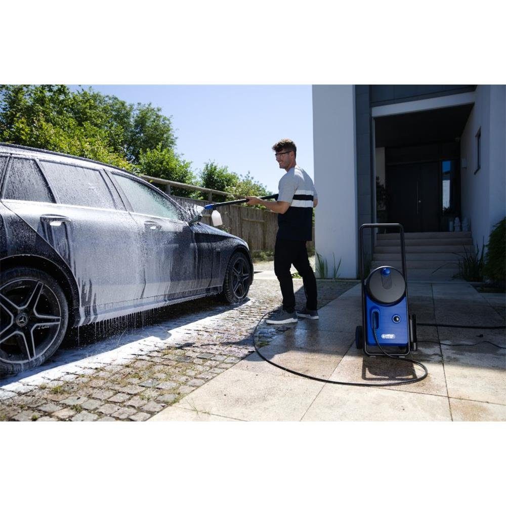 Nilfisk Hochdruckreiniger Core 140-8 In Hand PowerControl Premium Car Wash - 128471278, Druck max: 140 bar, 140 bar, PowerControl, Druckregulierung an der Pistole, hochwertige Aluminiumpumpe, Premium Autopflege Zubehör, Transportwagen, 8m Schlauch, i