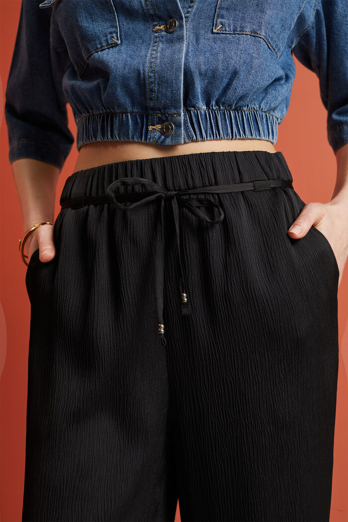 Satin-Culotte in Crinkle-Optik