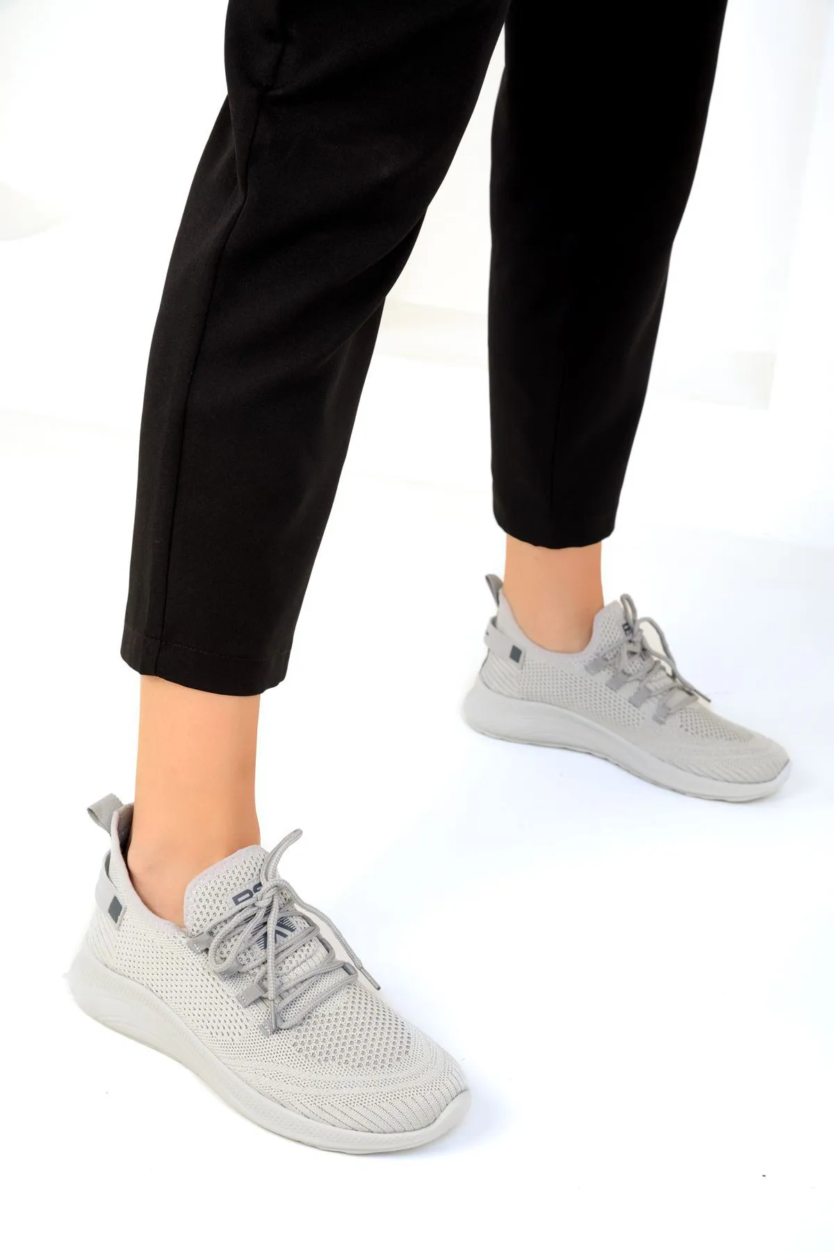 SOHO  Grauer Unisex-Sneaker 16884