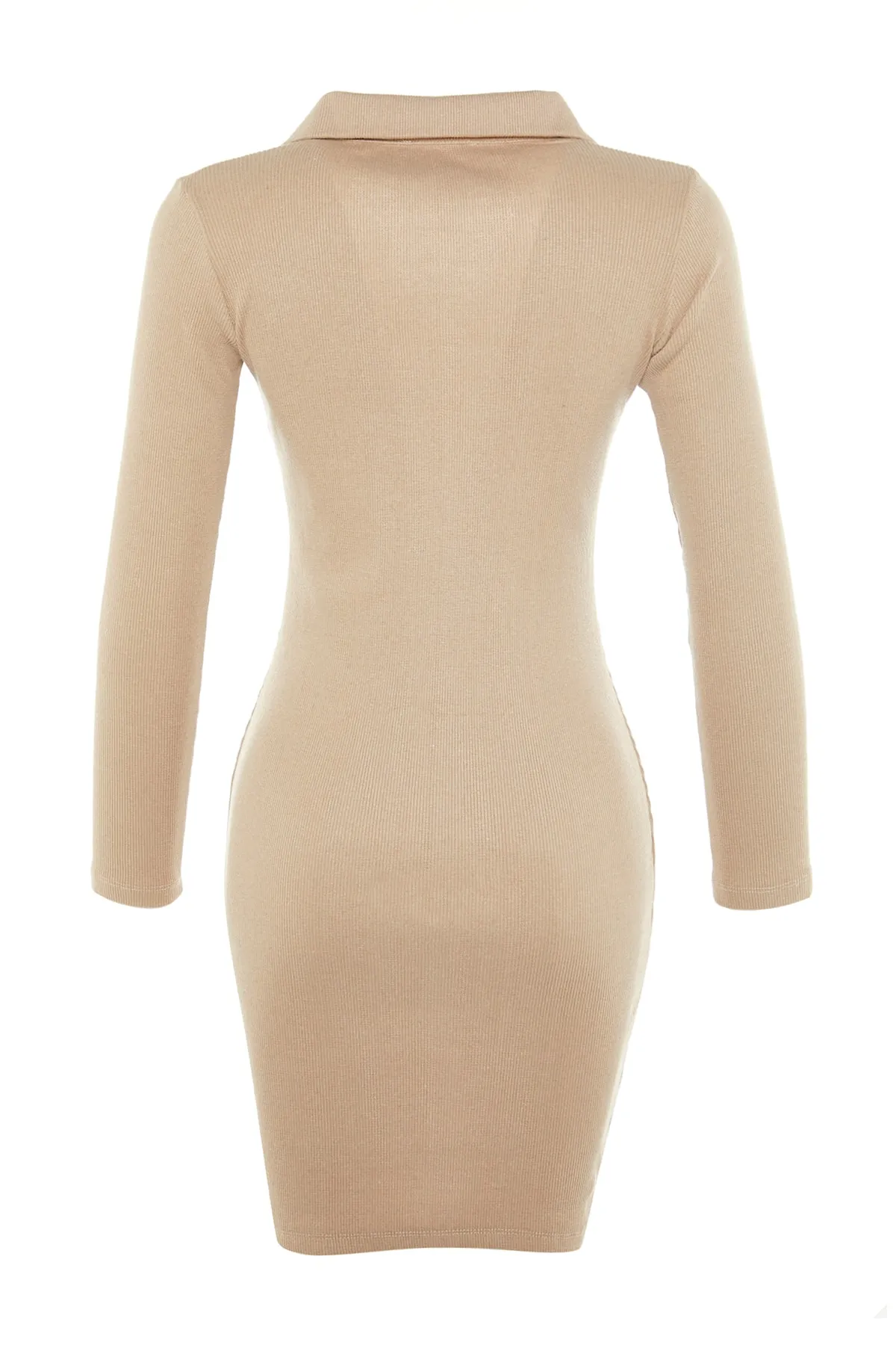 Trendyol Collection  Geripptes, dehnbares Mini-Strickkleid mit Rollkragen und Rollkragen in Steinoptik TWOAW23EL01400