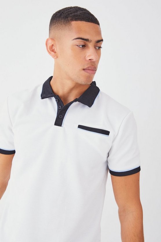 Slim-Fit Poloshirt mit Kontrast-Kragen