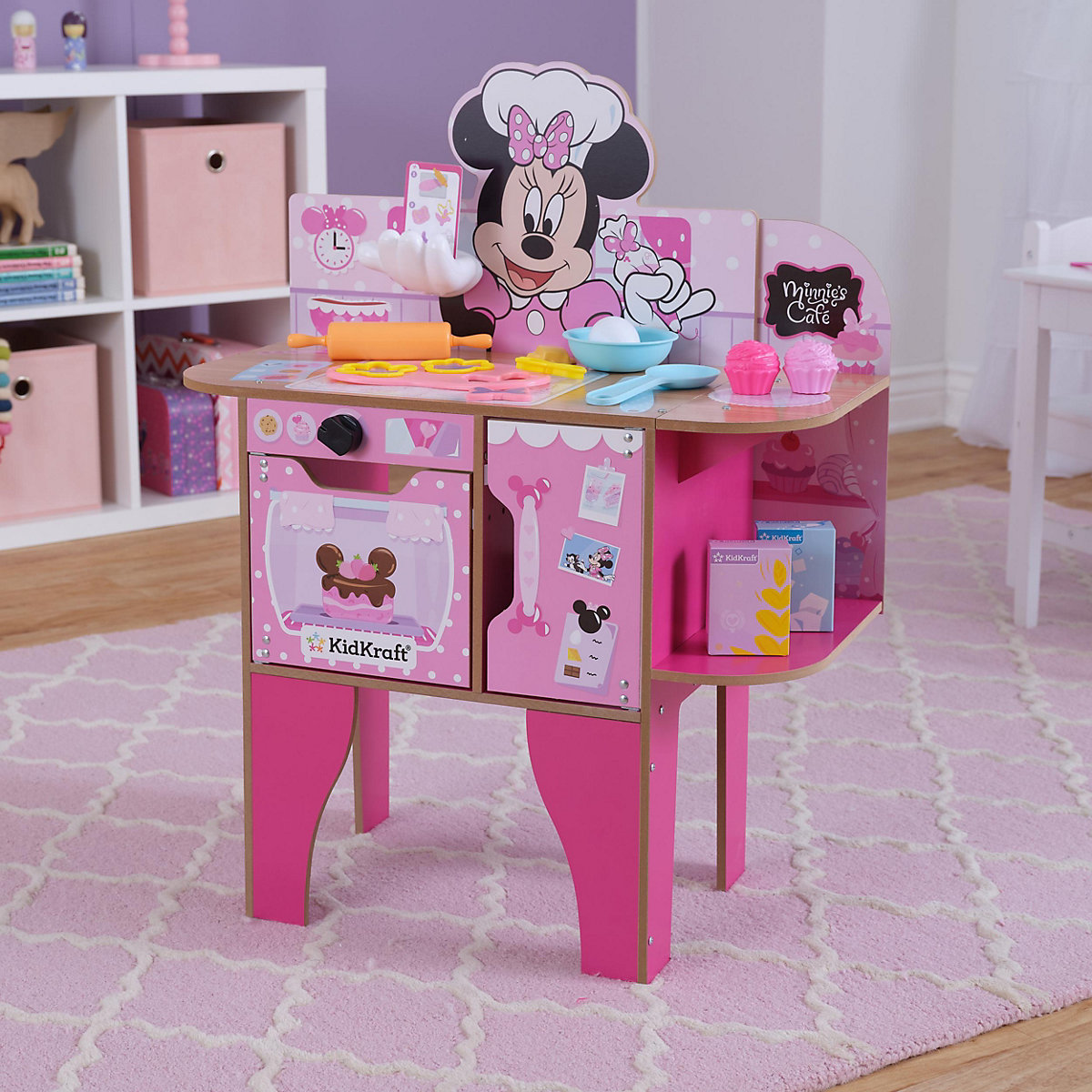 Minnie Mouse 2-in-1 Bakery & Kitchen