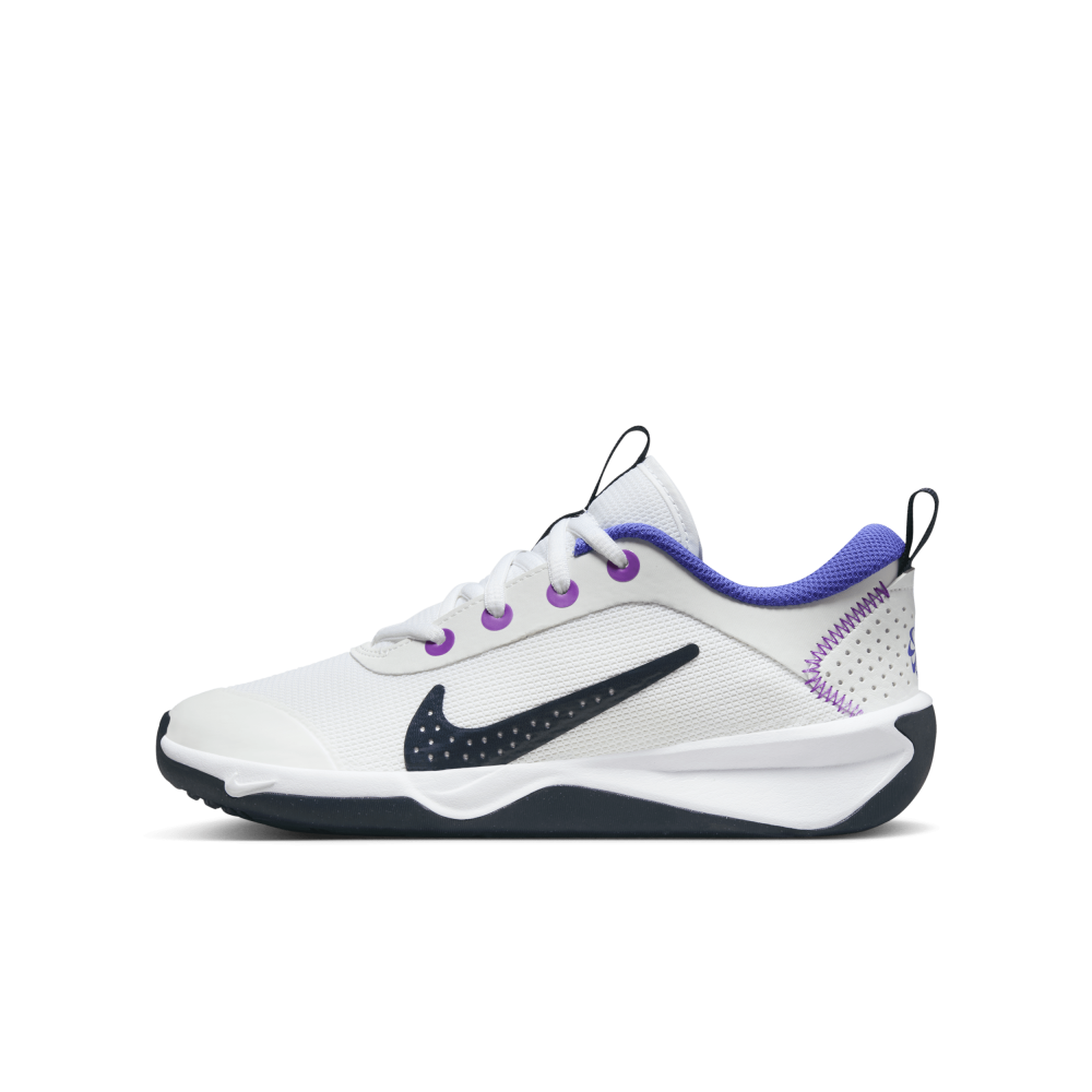 Nike Omni Multi Court DM9027-104 / weiss