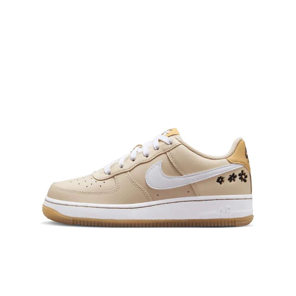 Nike Air Force 1 GS FZ1615-100 / braun