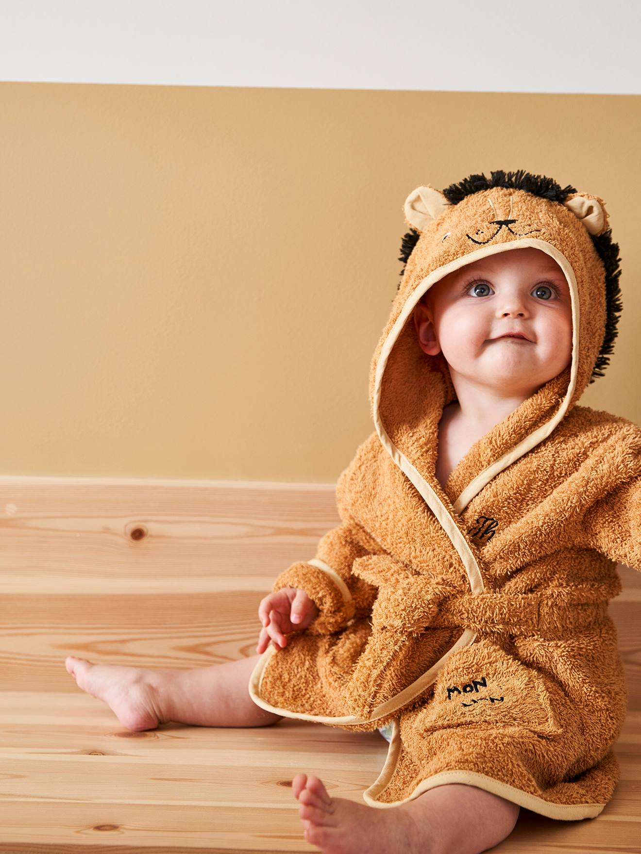 Peignoir bébé personnalisable Lion camel