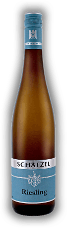 Schätzel, Riesling, VDP Gutswein, trocken, 2021, Rheinhessen  Schätzel, Riesling, VDP Gutswein, trocken, 2021, Rheinhessen  Frischer, kaum filtrierter Riesling mit feinem Säurespiel und Mineralität. Jahrgang 2021 - 0,75	 Liter - Vol 11,5%