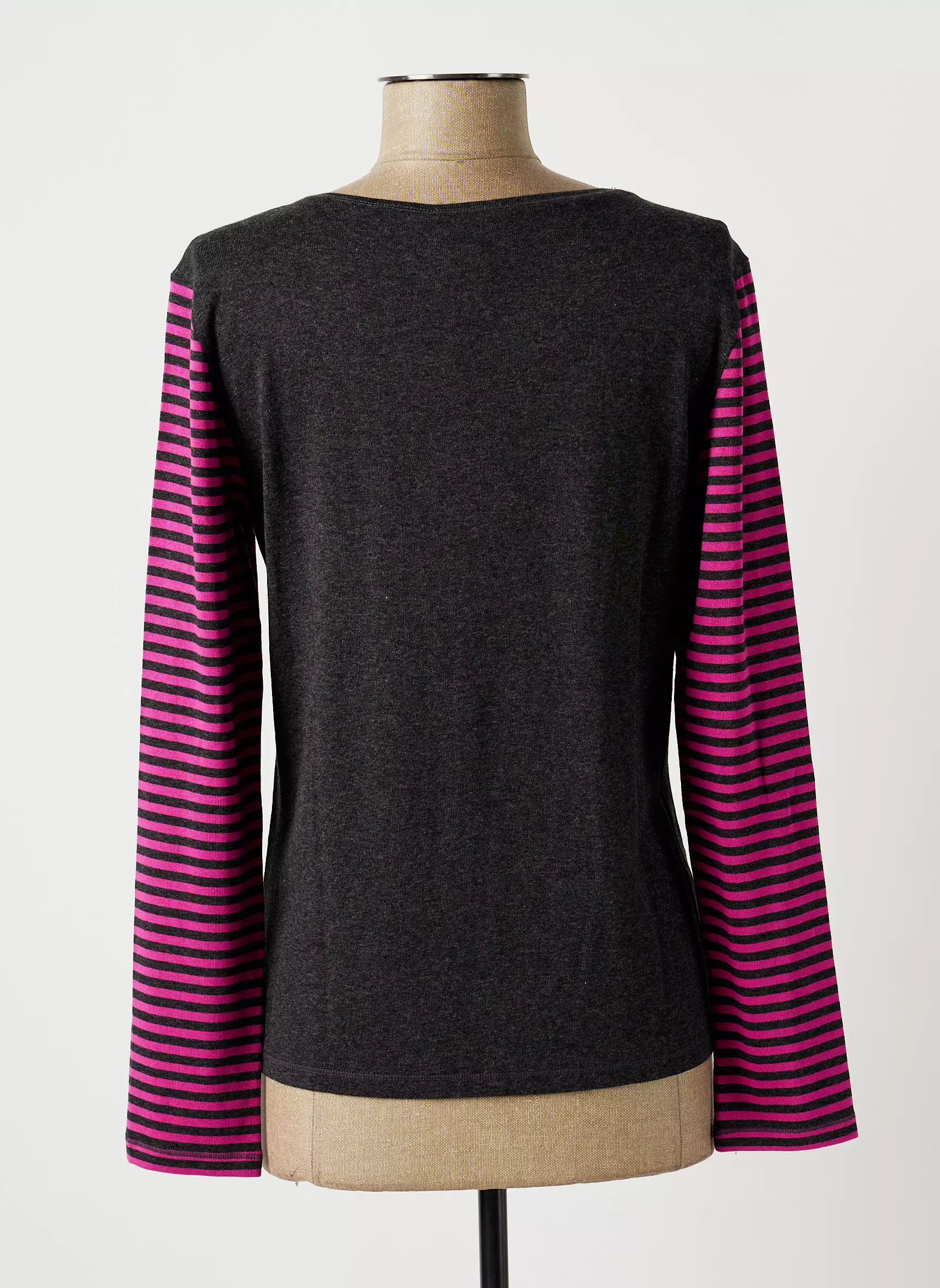 Guy Dubouis Tshirts Femme couleur gris