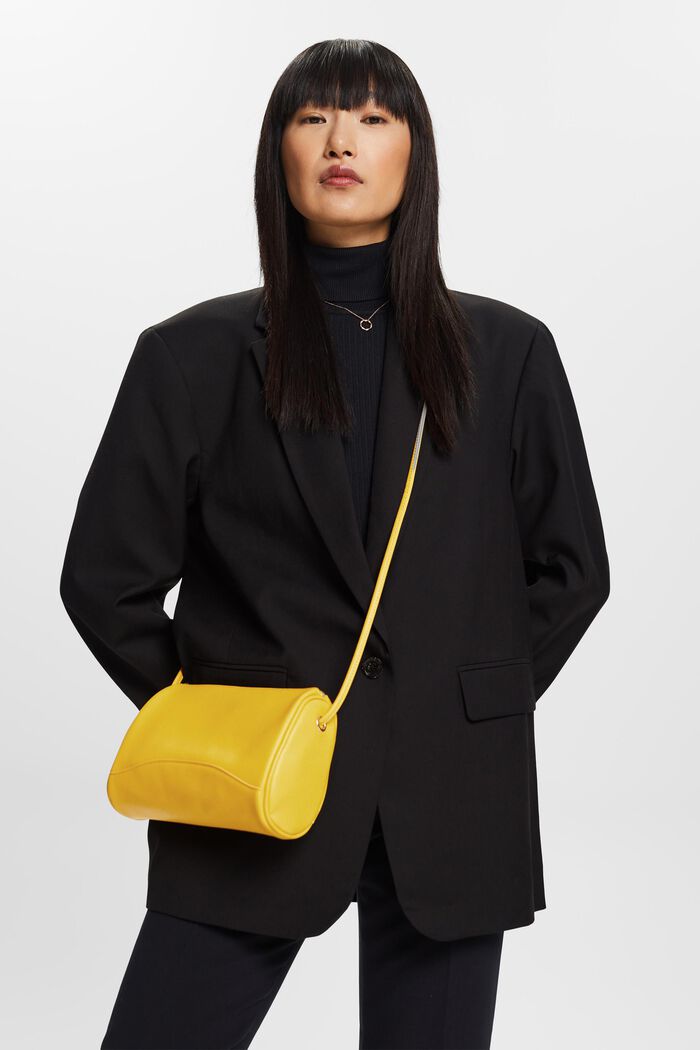 Abgerundete Schultertasche