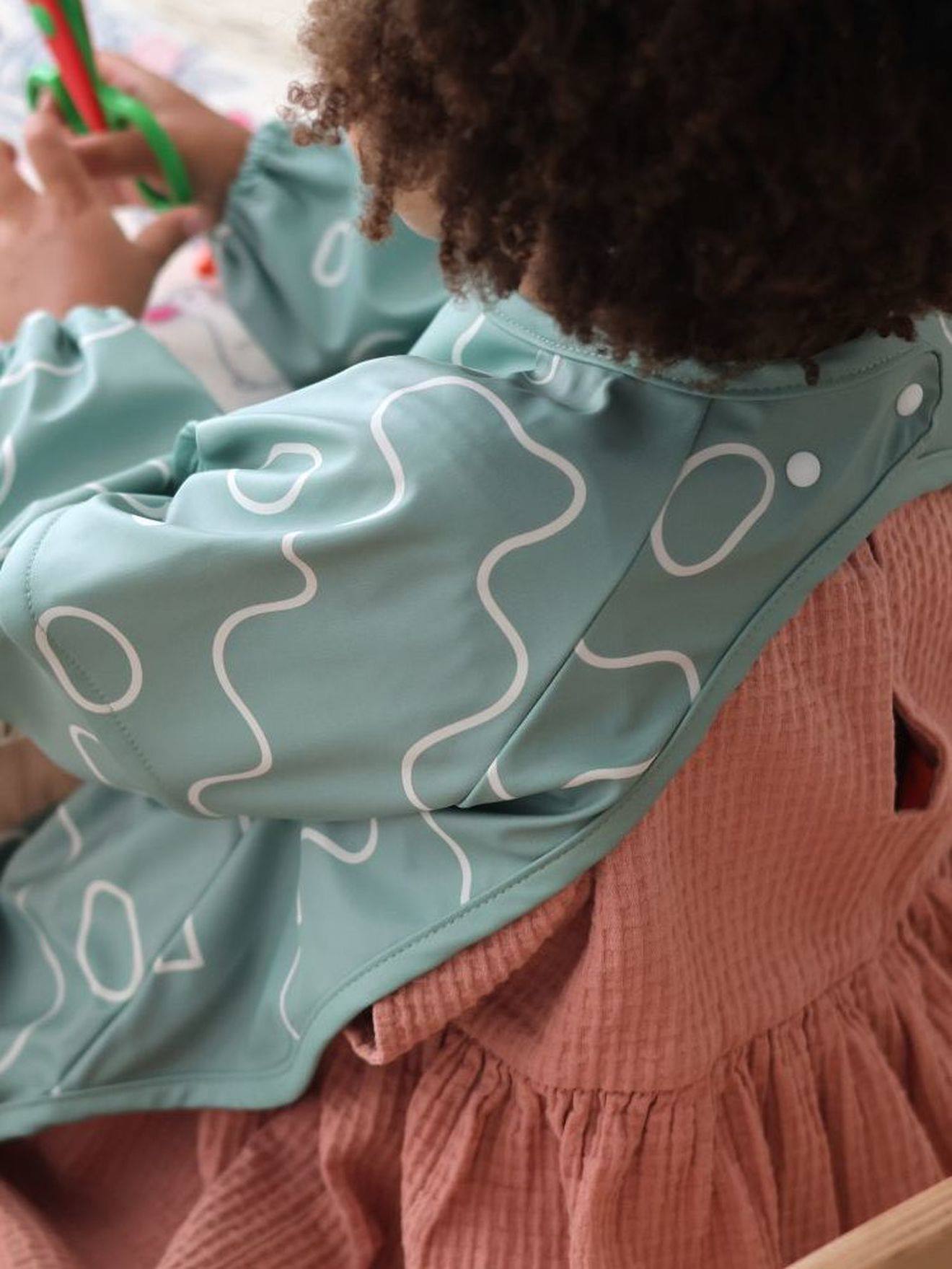 Beaba Baby 2-in-1-Ärmellätzchen Playful BEABA - salbeigrün