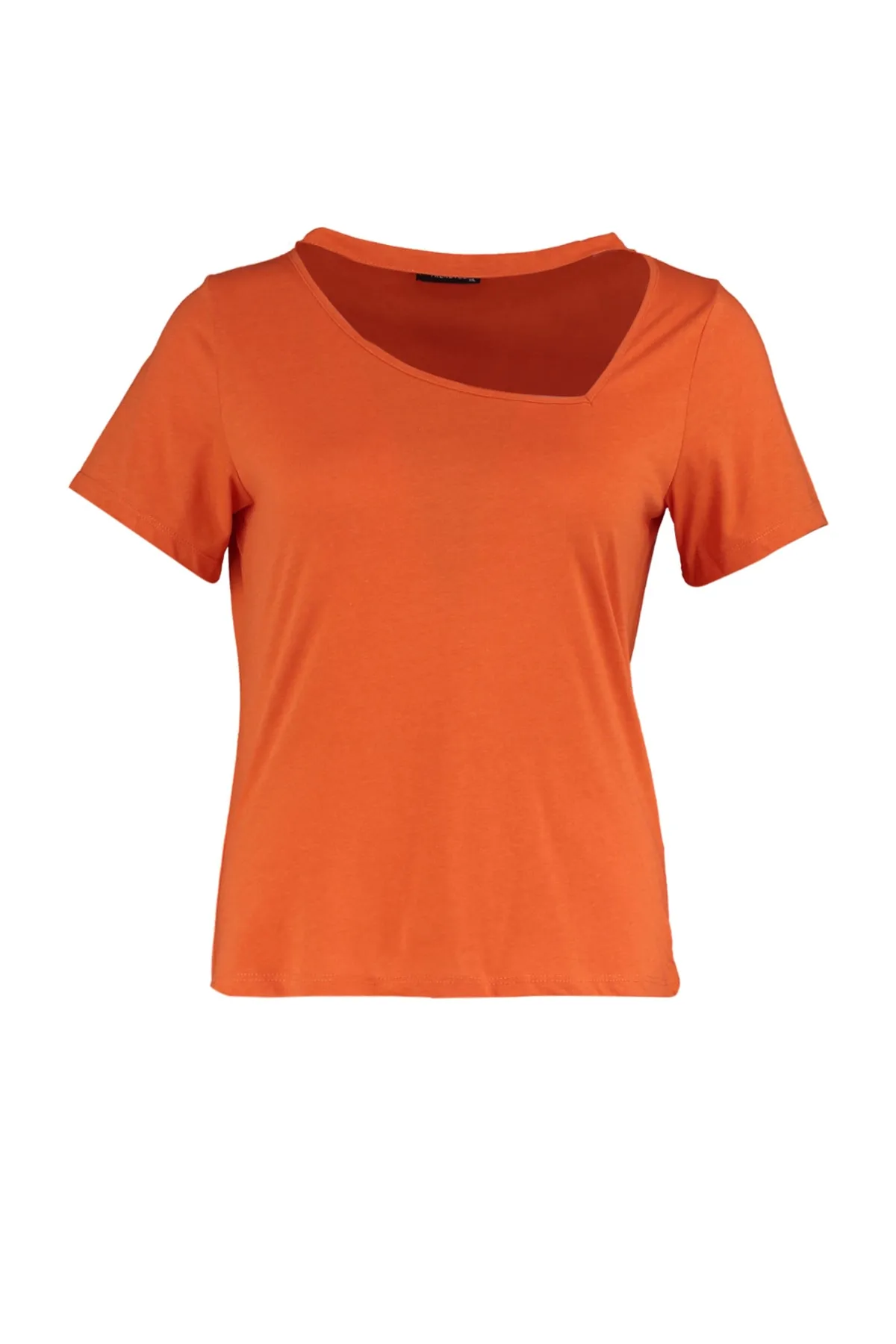 Trendyol Curve  Gestricktes T-Shirt mit orangefarbenem Fenster/Cut-Out-Detail TBSSS22BF00001