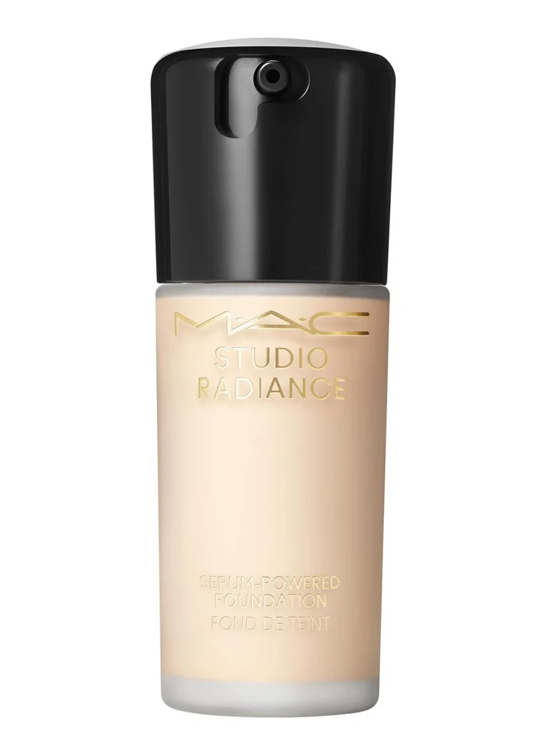 M·A·C Studio Radiance Serum-Powered Foundation