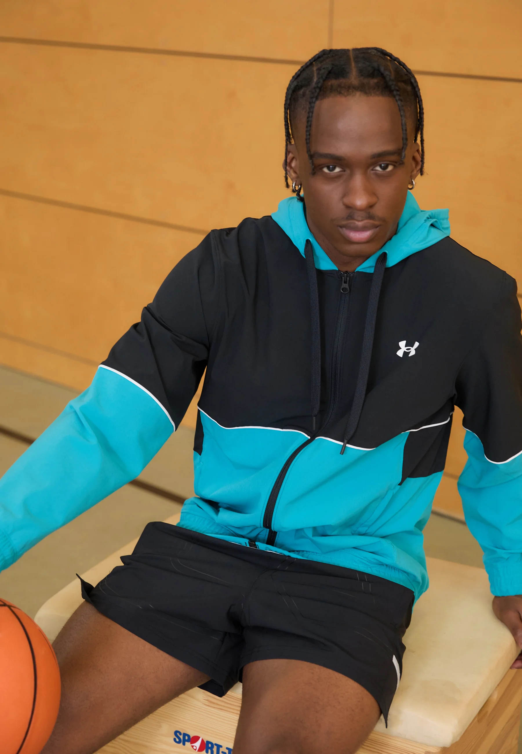 Chaqueta tejida Under Armour HOOPS - Chaqueta deportiva