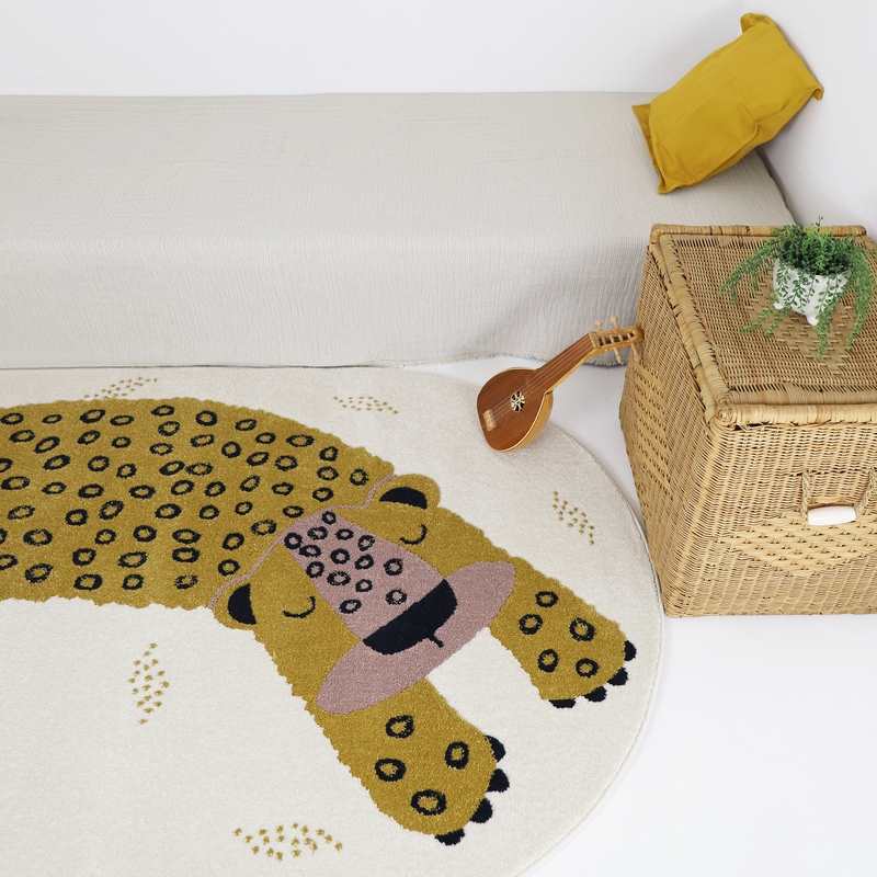 Tapis petit léopard 120x170cm KLEO MIEL