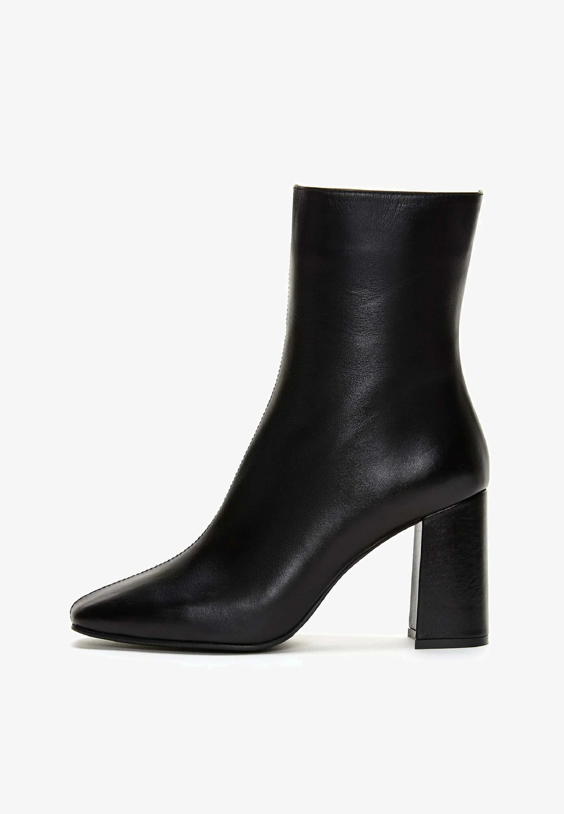 Botines de tacón Derimod