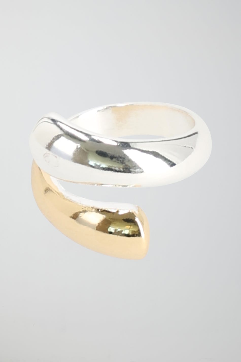 Hug ring