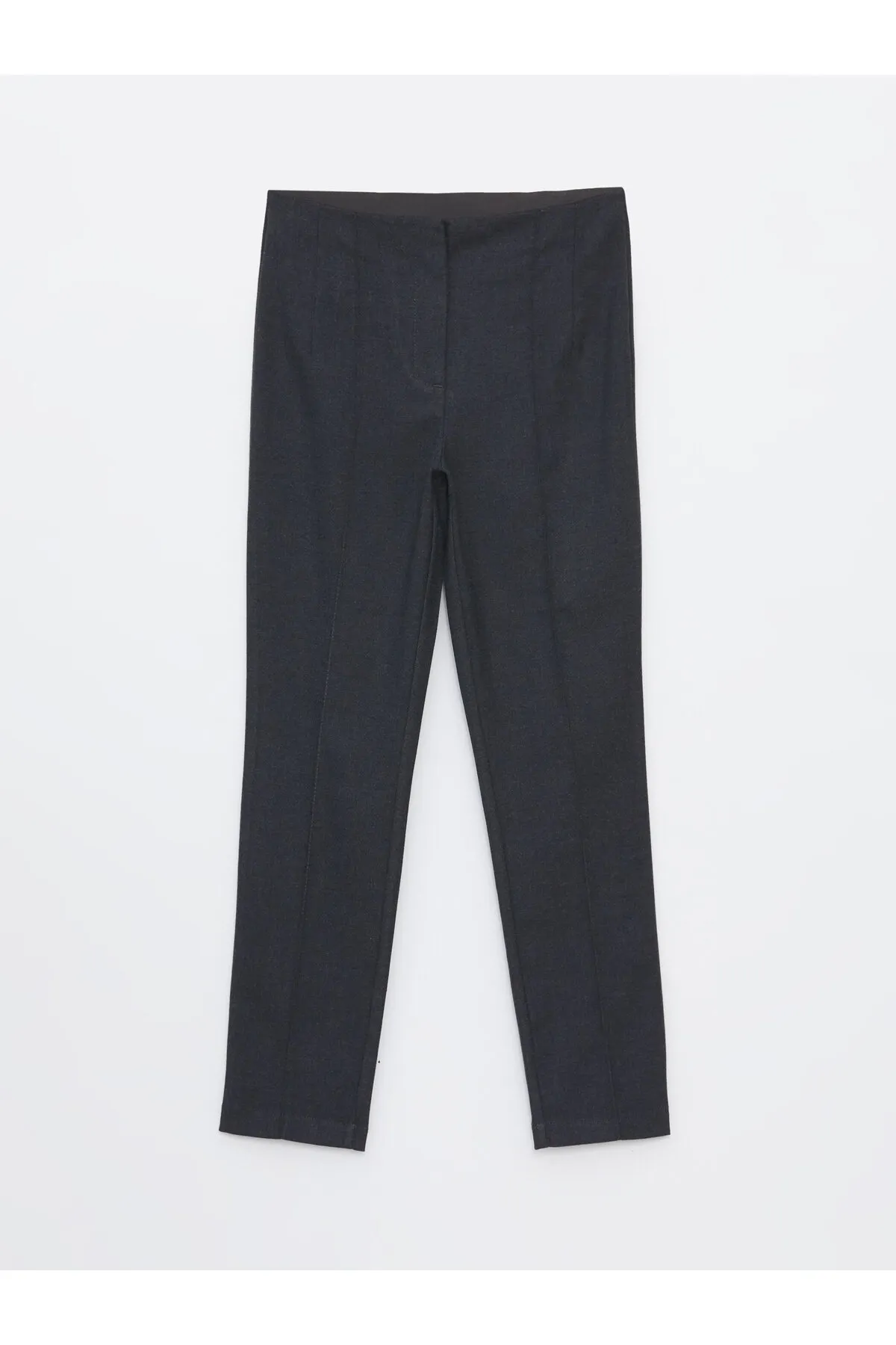 LC Waikiki  Slim-Fit-Damenhose mit Nahtdetails