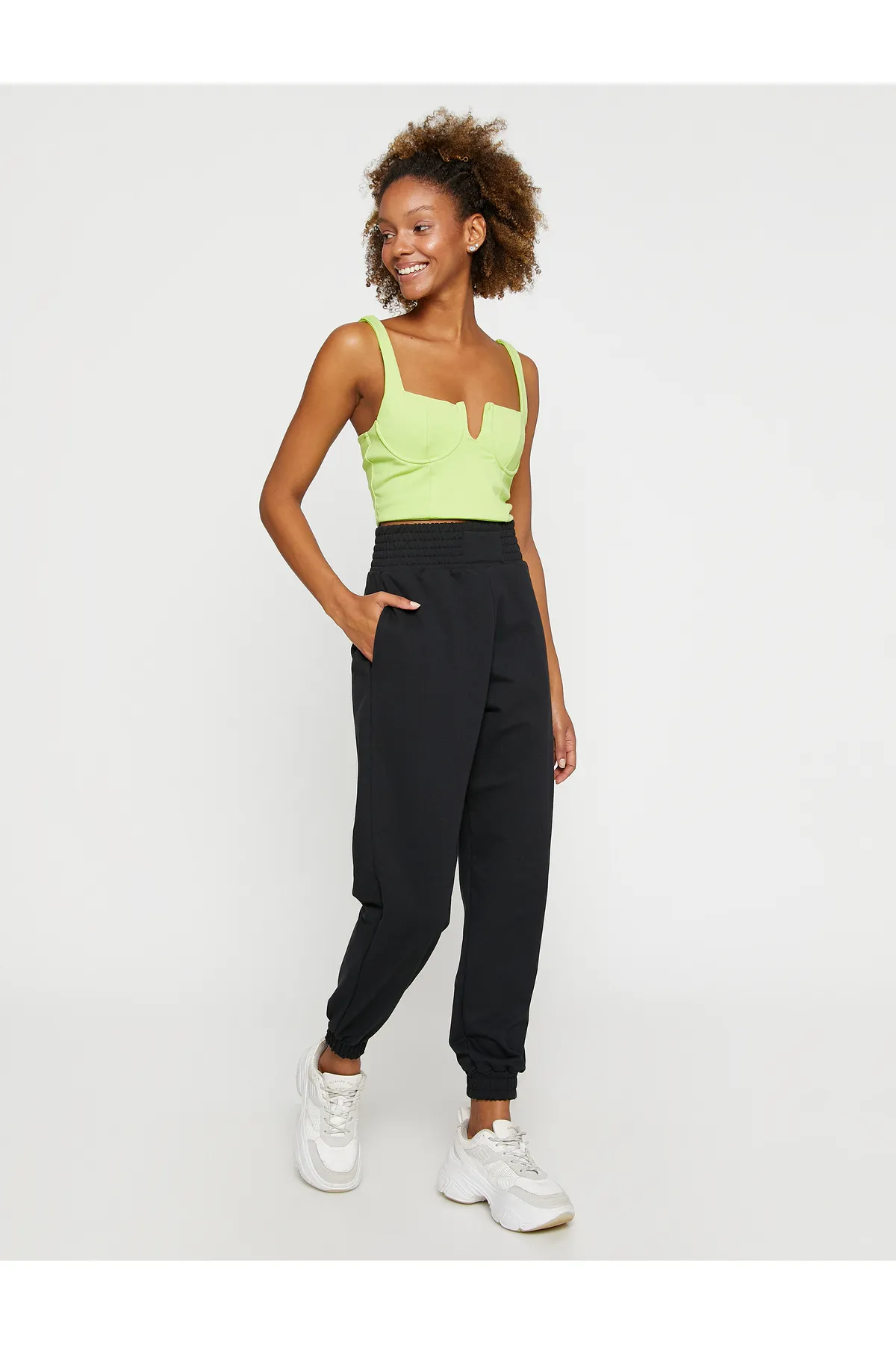 Koton  Jogger-Jogginghose mit extra hohem Bund und Taschendetail