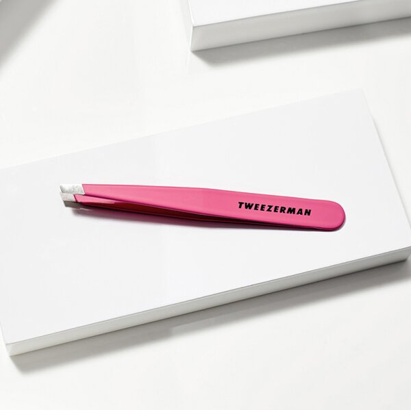 Tweezerman Slant Tweezer - Schräge Pinzette, Pretty in Pink Pinzette