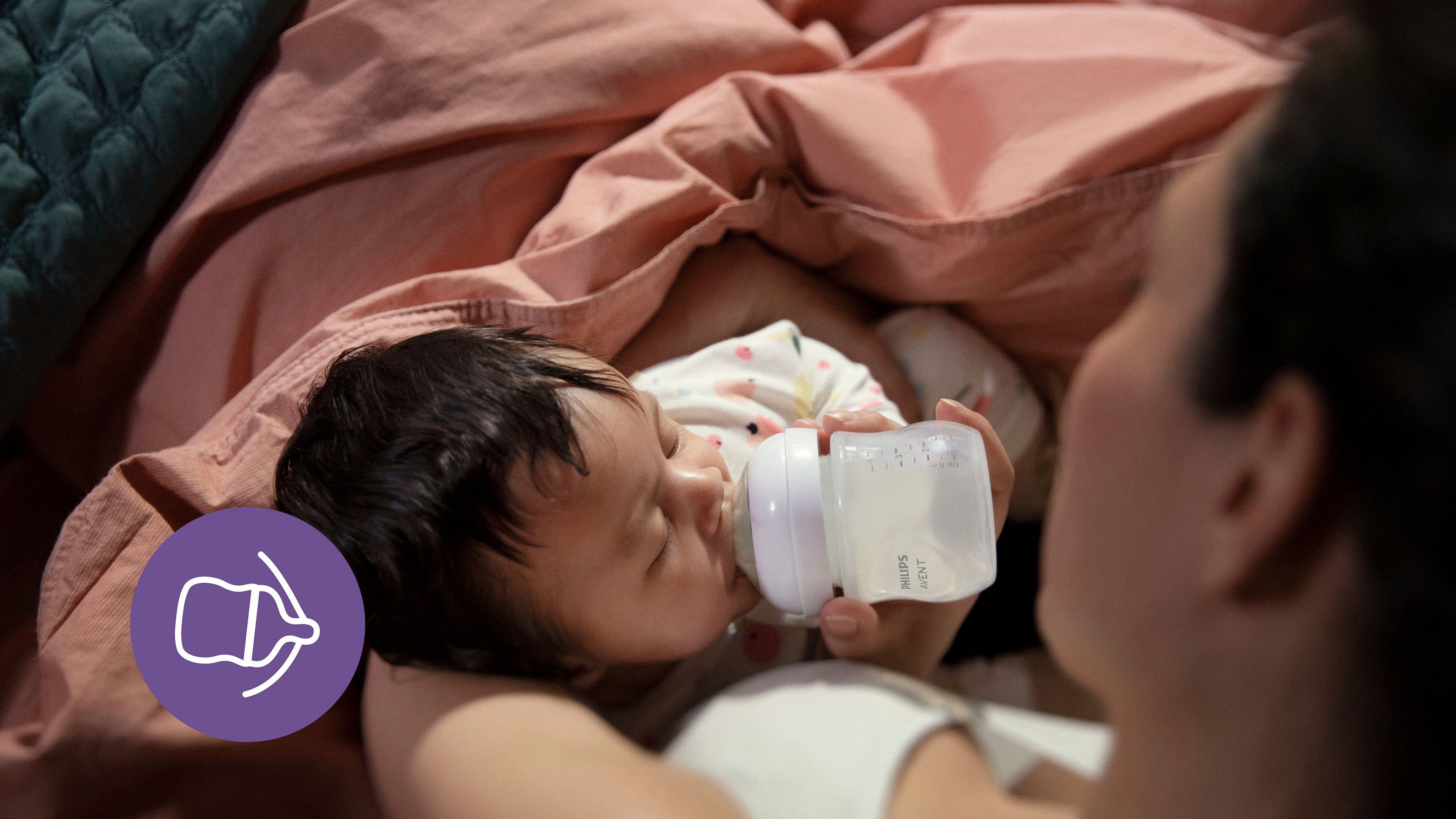 Philips AVENT Babyflasche Natural Response SCY673/01, mit dem AirFree Ventil, 260ml, ab dem 1. Monat