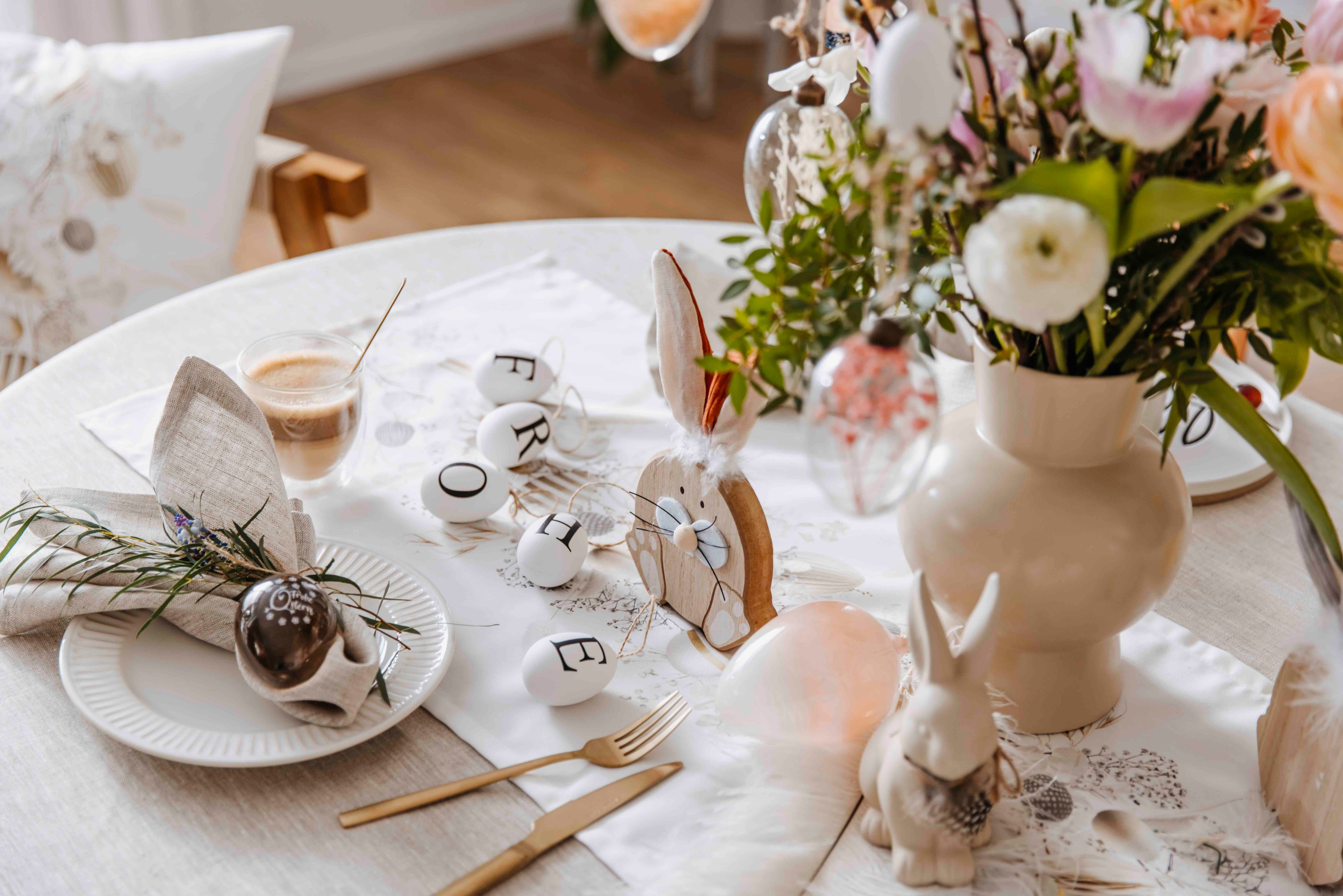 Home affaire Besteck-Set Eglof, Edelstahl 18/10, Gold PVD-beschichtet, mattiert, 30-teilig