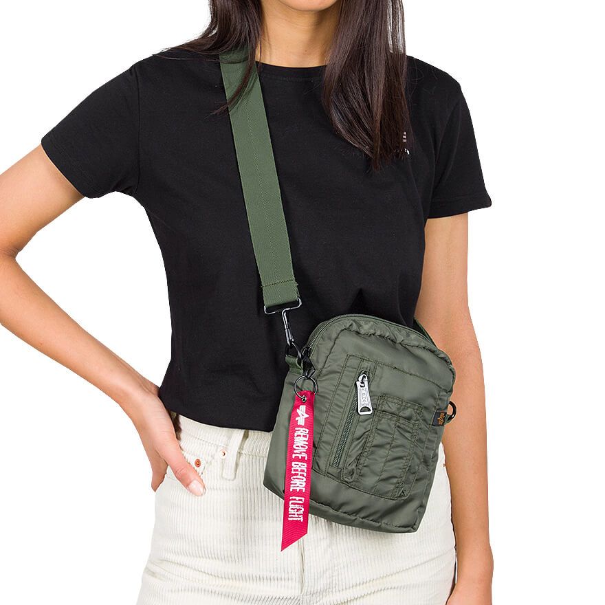 Crew Carry Bag Umhängetasche