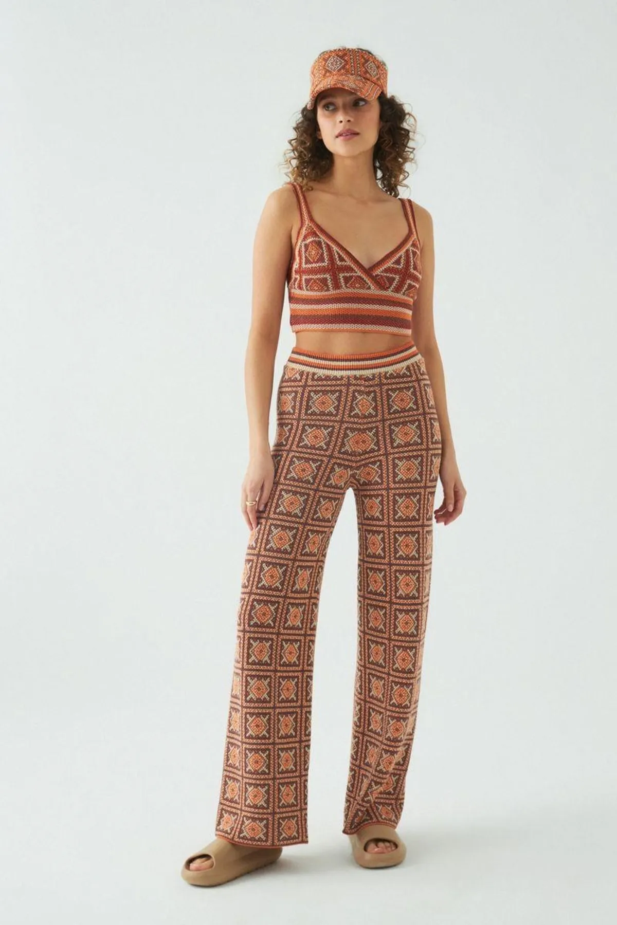 JU  Strickhose mit weitem Bein und ethnischem Muster