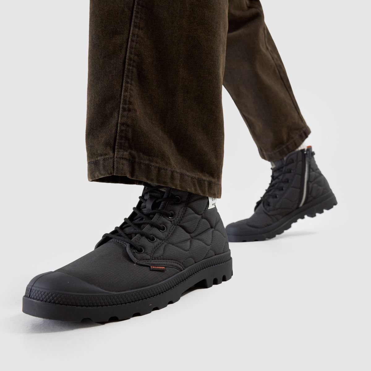 Palladium – Pampa – Svarta, omklädda sneakers