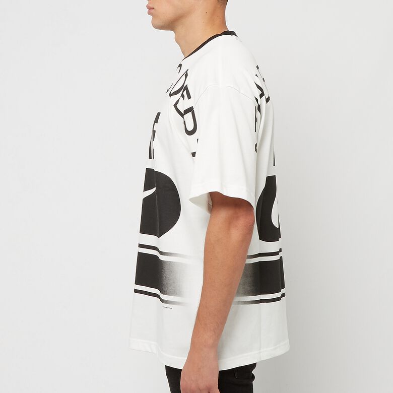NIKE NRG Massive Dept Tee weiß