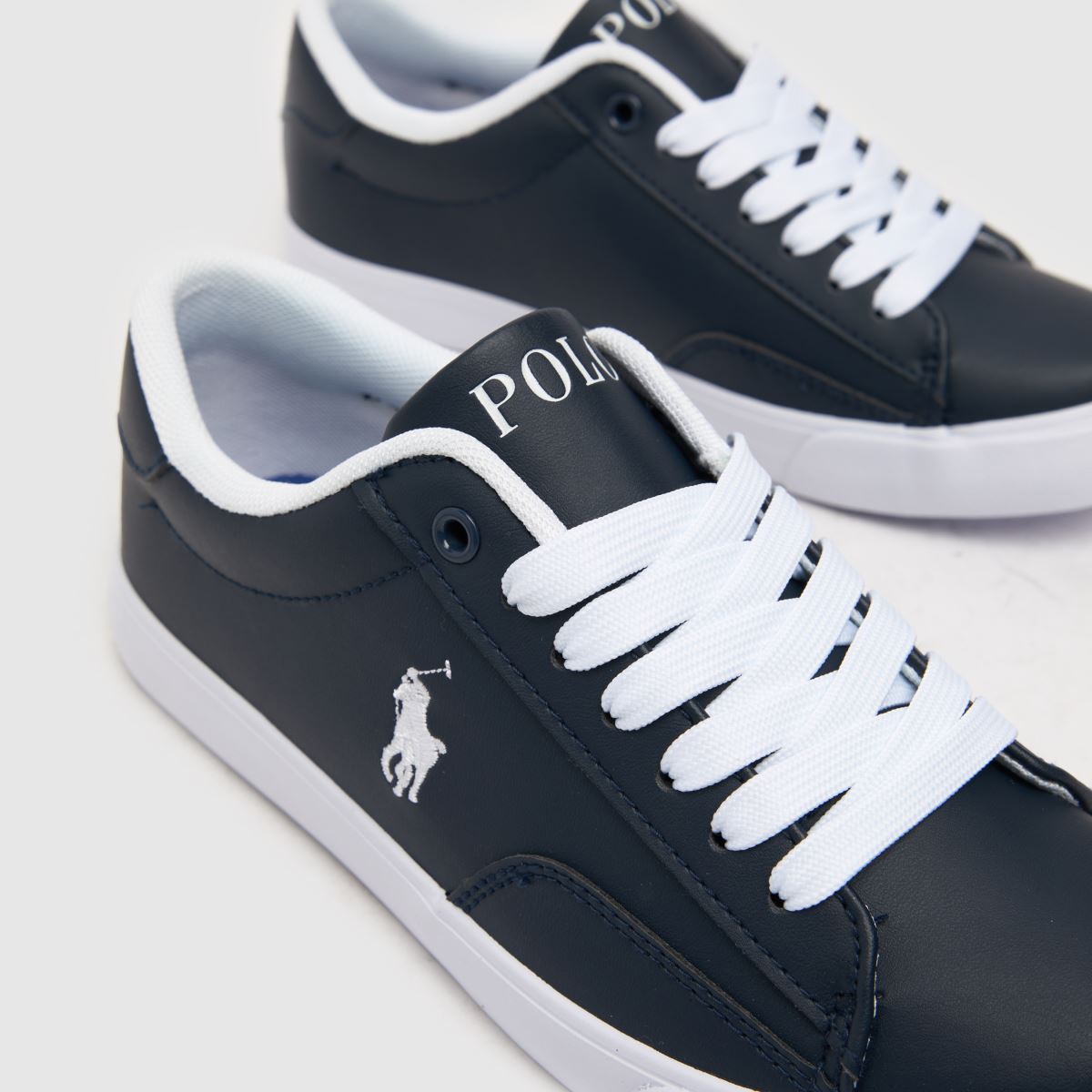 Polo Ralph Lauren marinblå & vita Theron v pojkar ungdomsskor