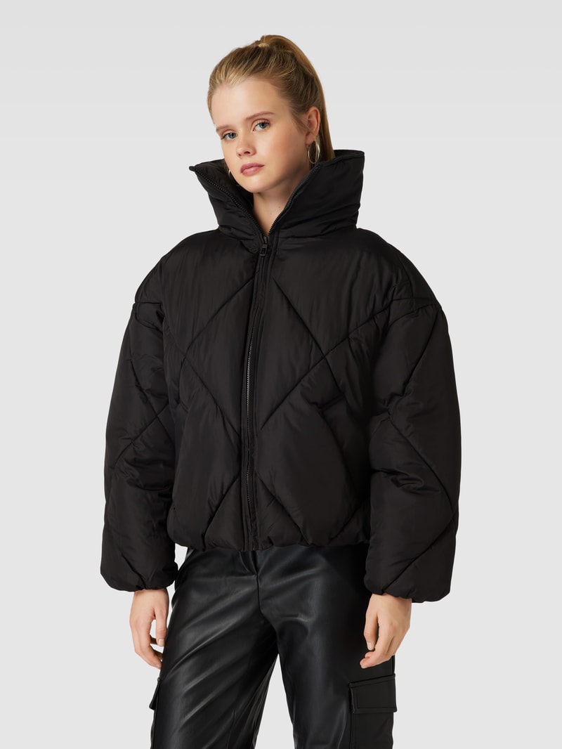 Steppjacke mit Stehkragen Modell 'NEWTAMARA' in schwarz