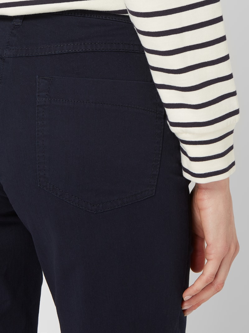 Slim Fit Jeansbermudas mit Stretch-Anteil Modell 'Cora' in marineblau