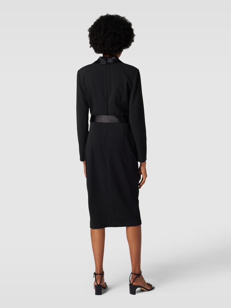 Cocktailkleid mit Taillengürtel in schwarz