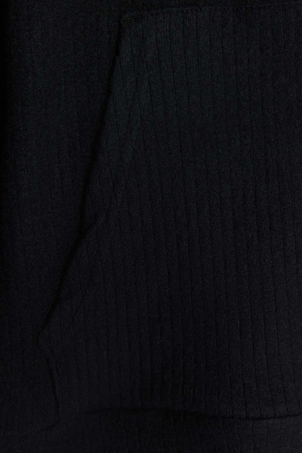 Trendyol Modest  Schwarzes Sweatshirt-Hose-Set mit Kapuze und Unterteil aus Strick TCTAW24AU00002