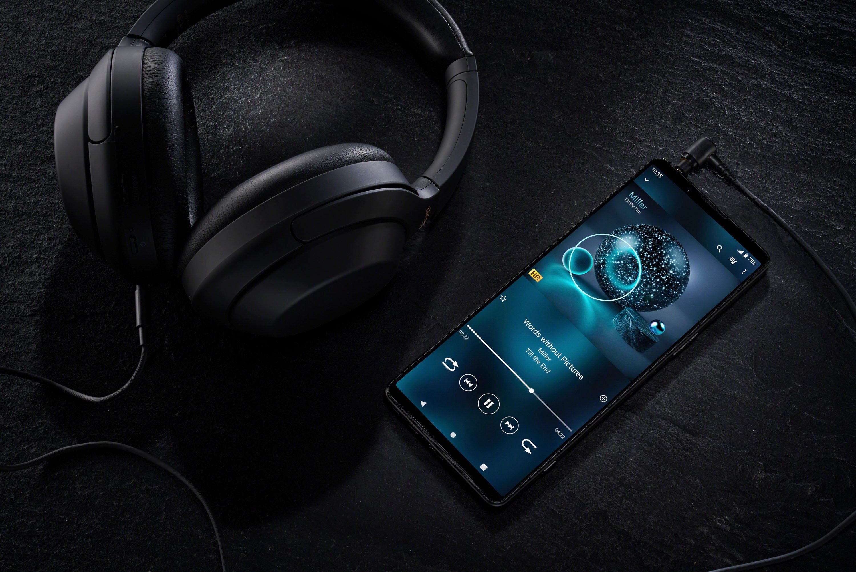 Sony XPERIA 1 IV 5G Smartphone (16,51 cm/6,5 Zoll, 256 GB Speicherplatz, 12 MP Kamera)