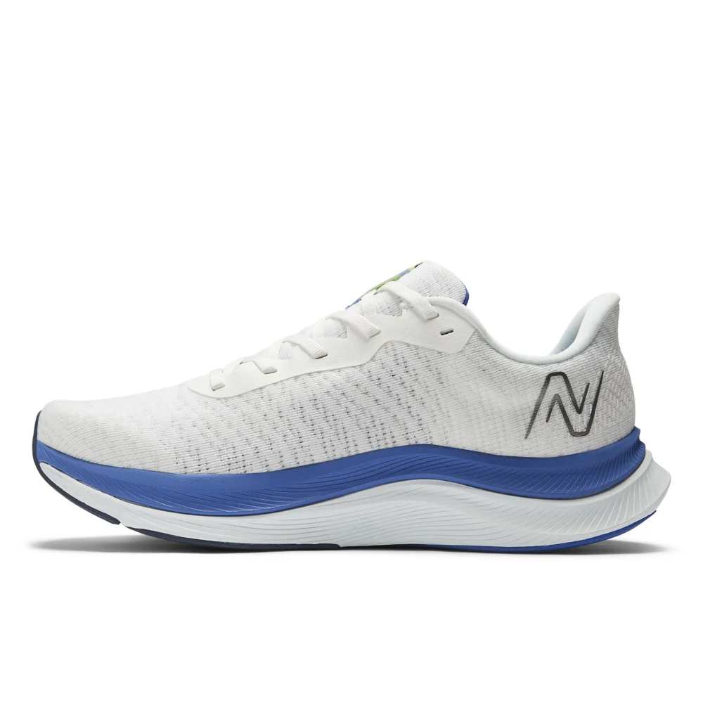 New Balance FuelCell Propel V4 MFCPRCW4D / weiss