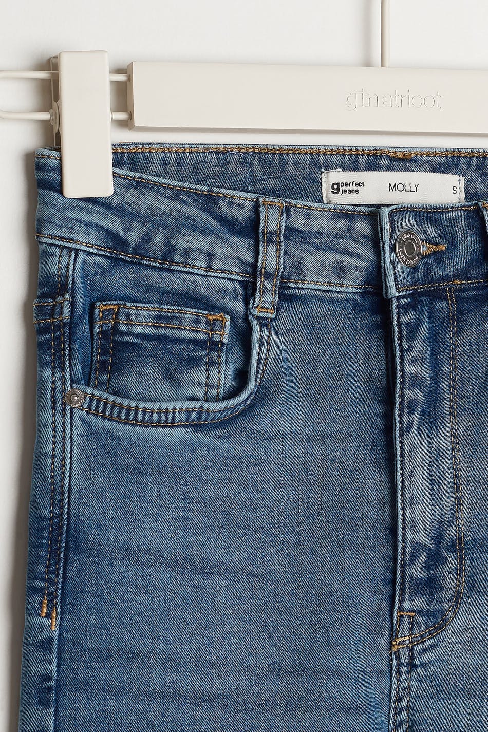 Molly slit jeans
