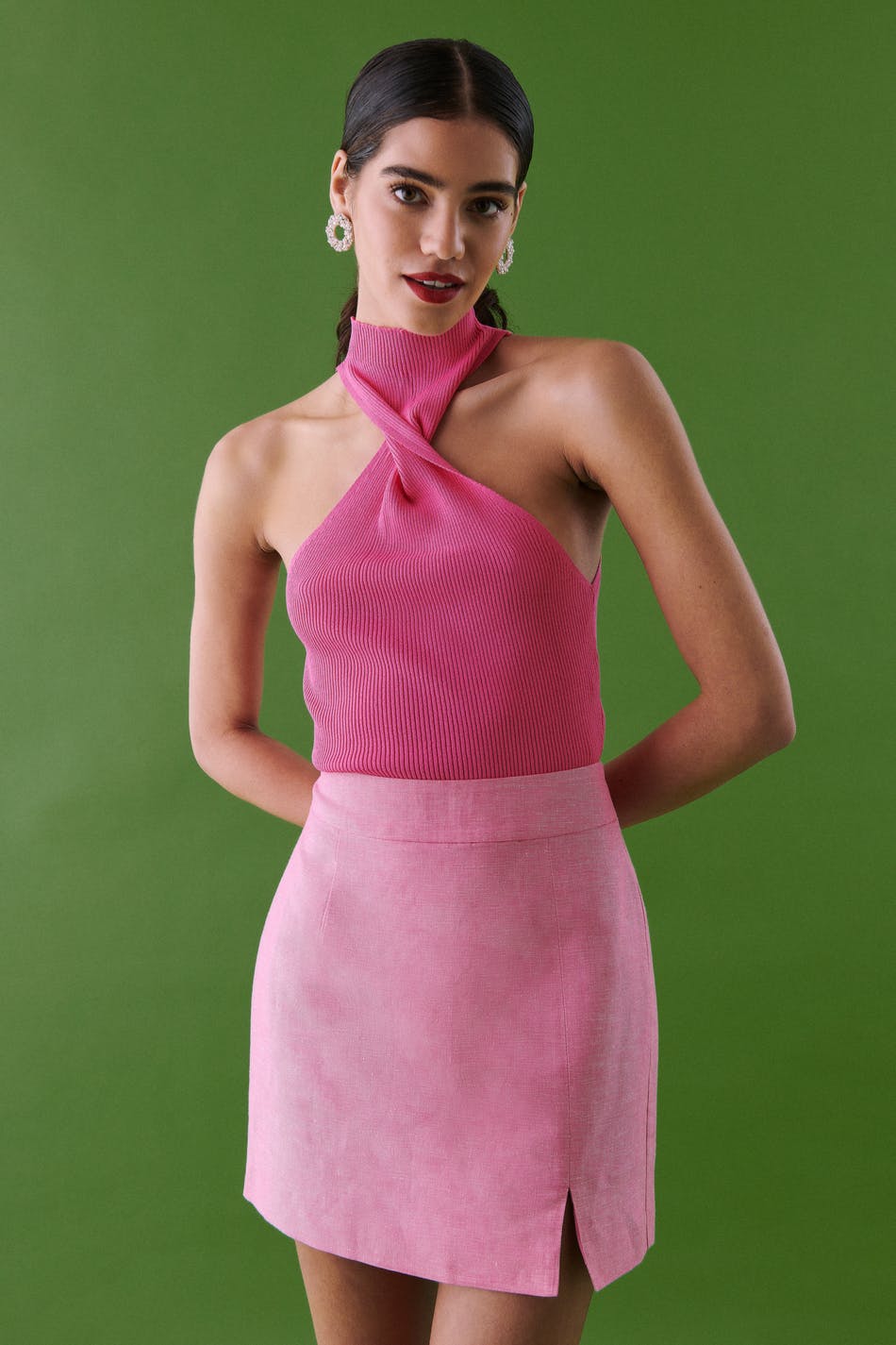 Twist knitted top