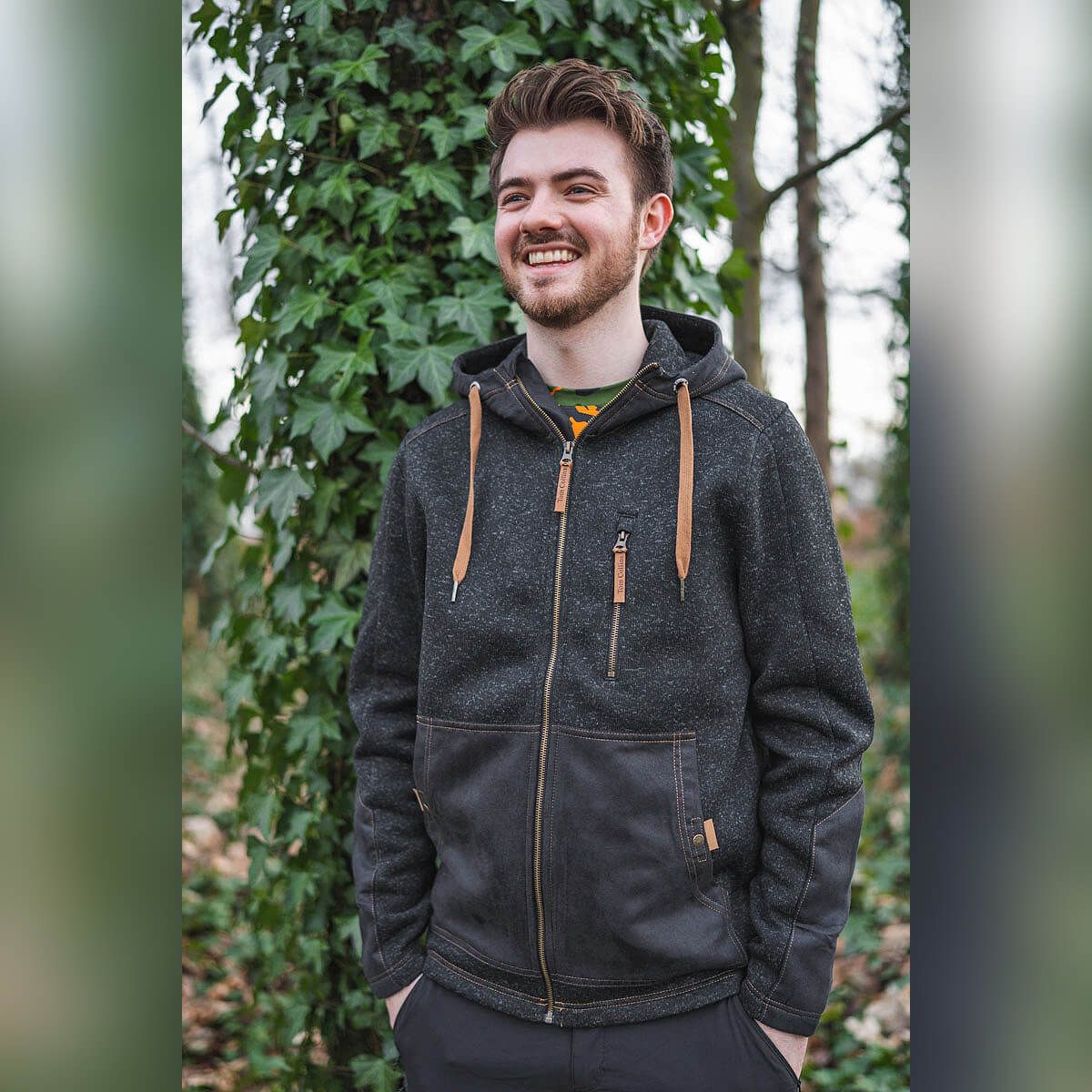 Strickfleece Jacke mit Kapuze