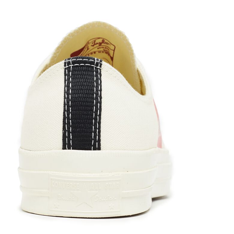 Comme des Garcons Play Chuck Taylor Low white