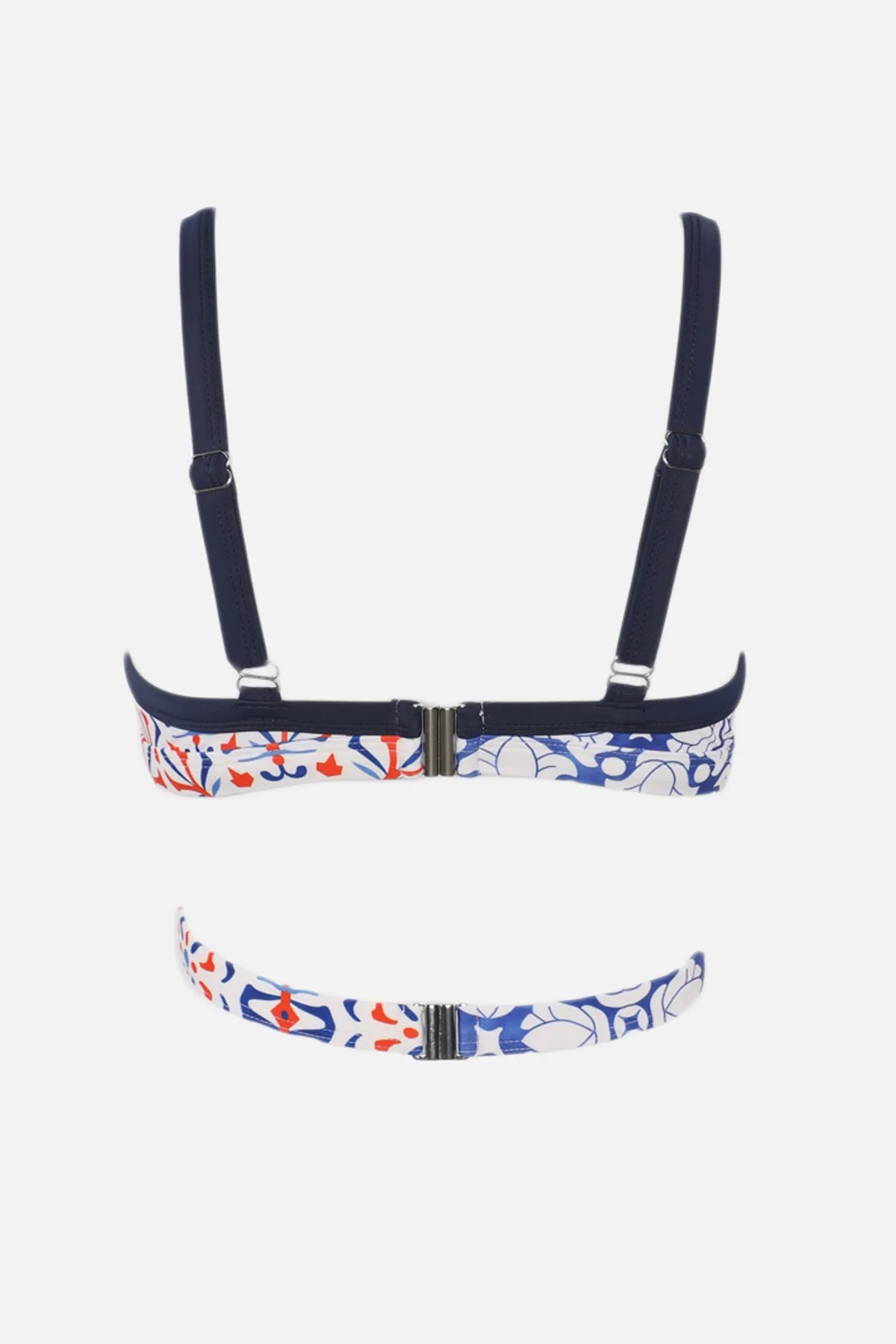 Trendyol Collection  Bikinioberteil mit Fliesenmuster TBESS22BU0139