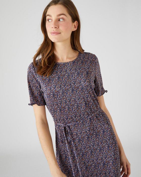 Robe plissée manches courtes