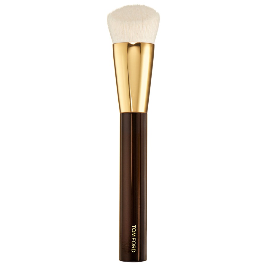 Shade and Illuminate Foundation Brush 2.5