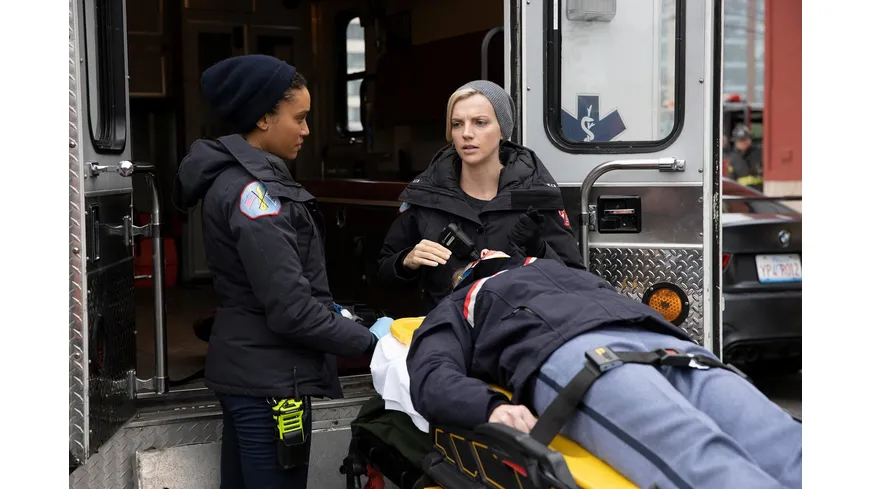 Chicago Fire - Staffel 8  [6 DVDs]