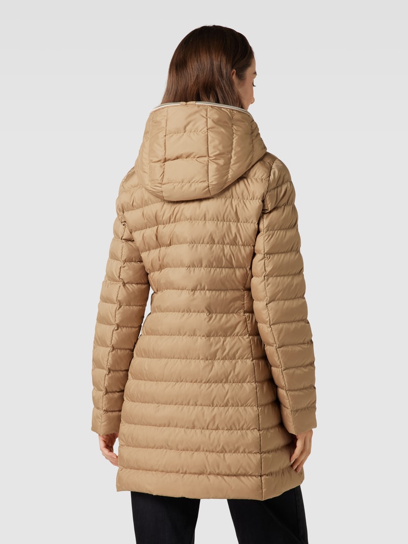 Steppjacke mit Kapuze in sand