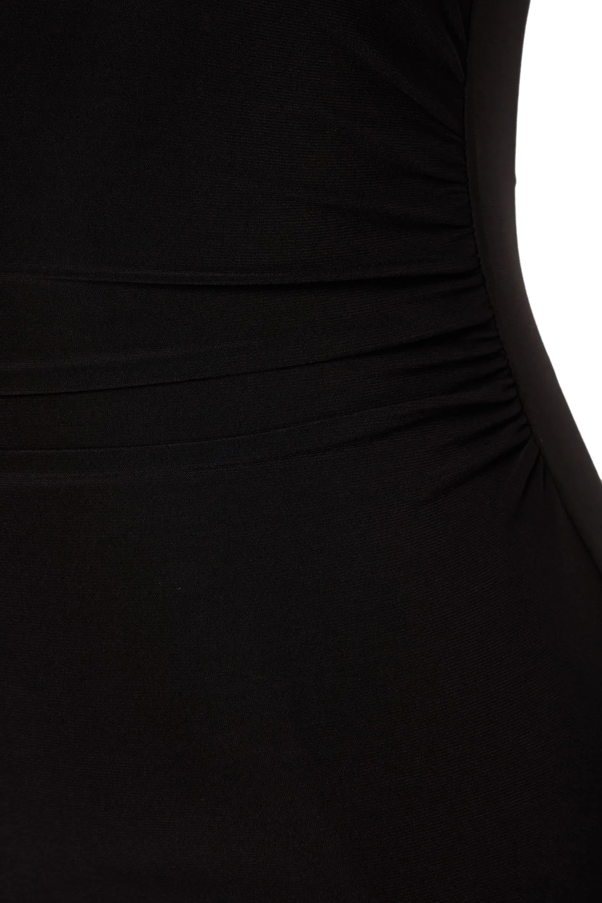 Trendyol Collection  Schwarzes, eng anliegendes, dehnbares Midi-Strickkleid mit Ausschnitten TWOAW24EL00142